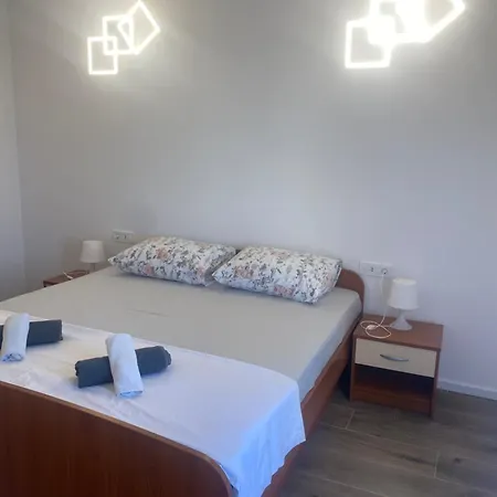 Lejlighed Paradise